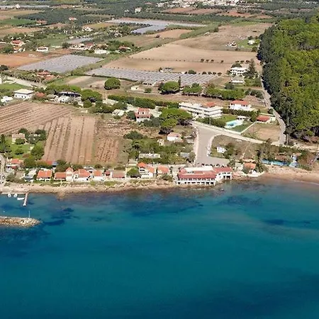 Helonata Apartment Arkoudi