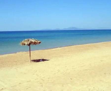 Helonata アパート *